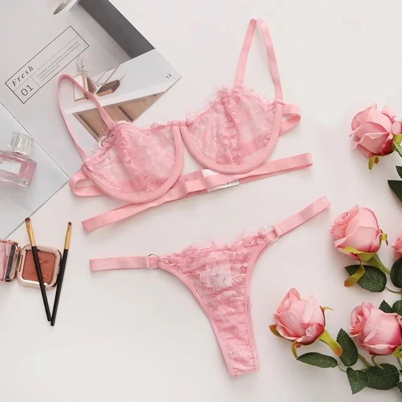 Ensemble lingerie dentelle transparente – Soutien-gorge & culotte brodés